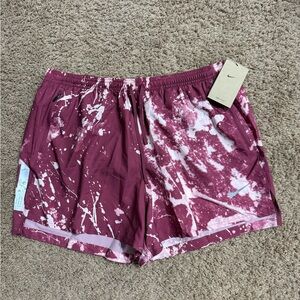 Nike Dri-FIT Run Division Stride 4" Running Shorts